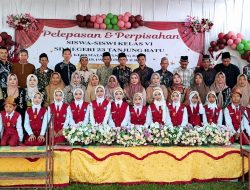 Pelepasan dan Perpisahan Siswa Kelas VI SD Negeri 23 Tanjung Batu Berlangsung Khidmat dan Penuh Haru