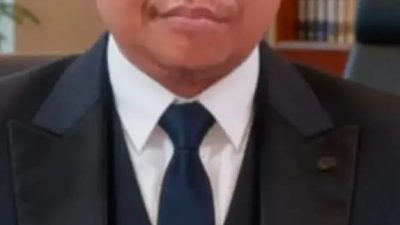 BUDI RIZKIYANTO DESAK PEMERIKSAAN BUPATI OKI DAN PIHAK TERKAIT ATAS KARHUTLA SM PADANG SUGIHAN